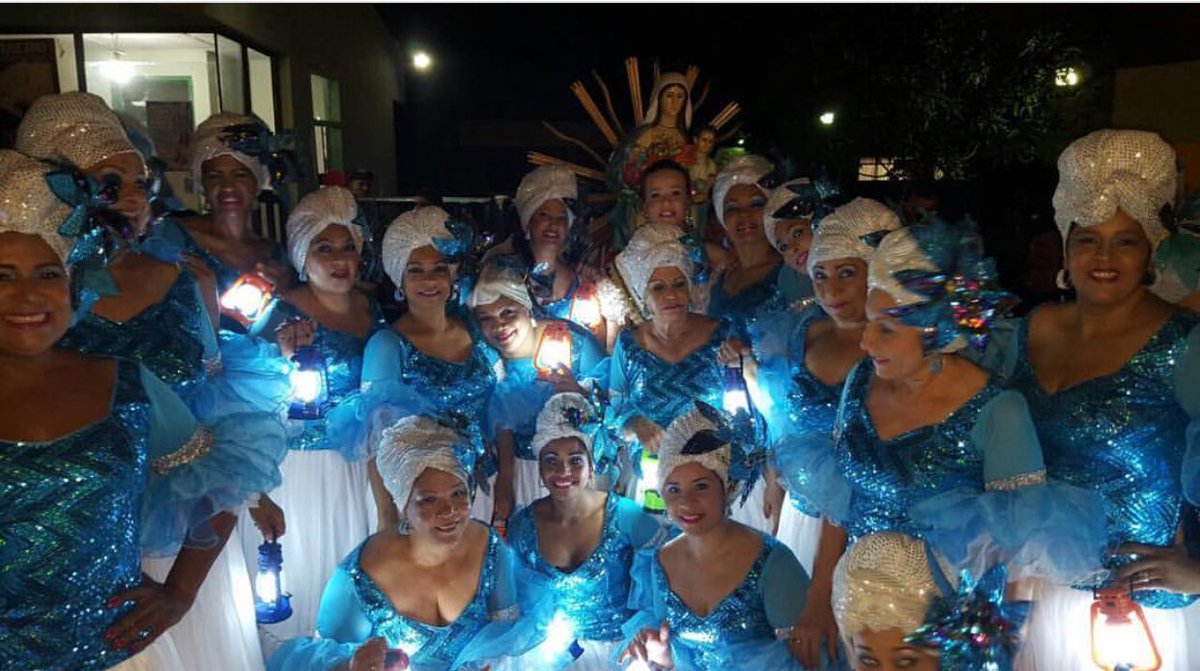 endulzando2011's tweet photo. Desfile en honor a la virgen de los Remedios 2016 #carnaval #laguajira #riohacha #virgendelosremedios #endulzandoelcarnaval #carnaval2016 https://t.co/YMEslpMwIl
