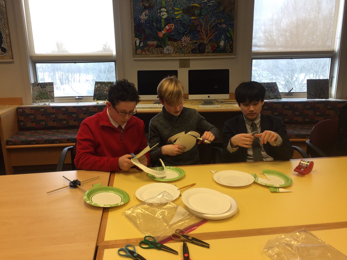 RectorySchoolCT's tweet image. #RectorySchool #EnrichmentSeries supports #HighValueLearning. Thanks Becky from @EversourceCT for teaching our kids @ windmills &amp;amp; turbines!