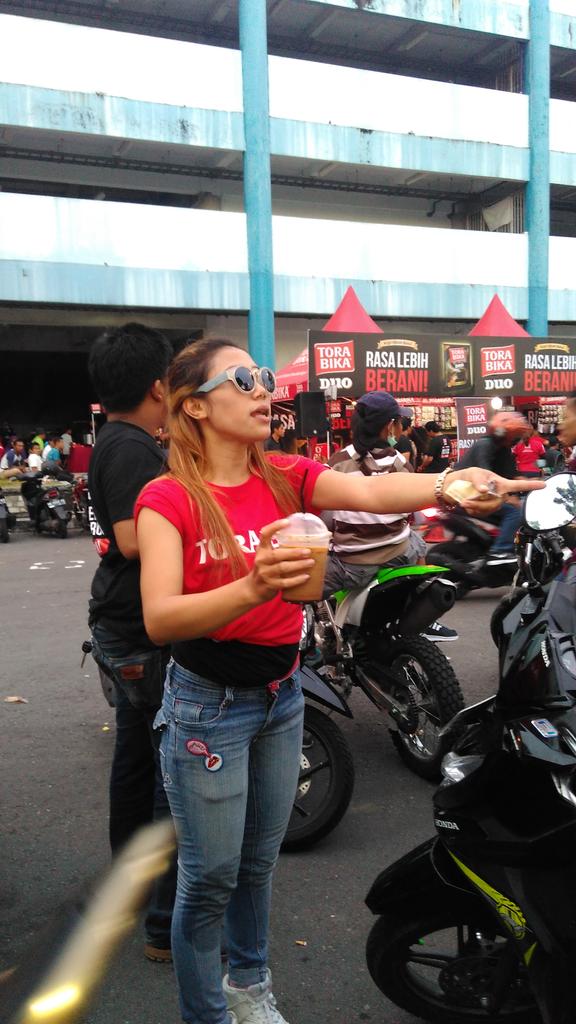 conflik1976's tweet photo. Ngopi @TorabikaCoffee sek row crito kisah nabi.. https://t.co/RZ07lhE2hV
