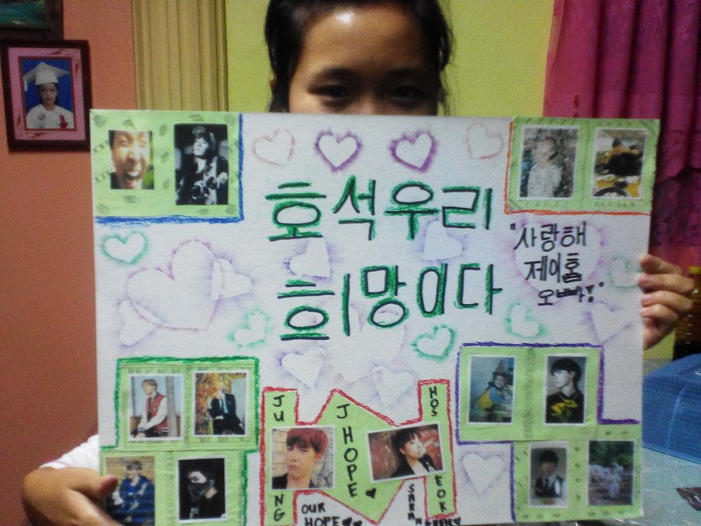 alienV_10's tweet photo. Happy birthday to our Hope!!
#HappyJHOPEday 
#TheWorldLovesYouHoseok 
#JungJ #BTSJHope https://t.co/BOBXnmSWfU