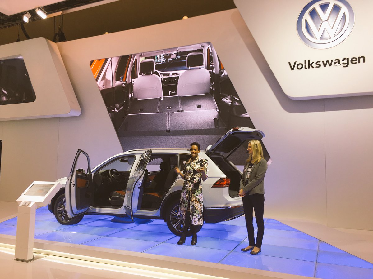 ByHeatherGD's tweet photo. Style aficionado @TheStyleHouse sharing some of the fashion forward aspects of the new Tiguan @VWcanada #vwautoshow https://t.co/ckRLTLKKqV