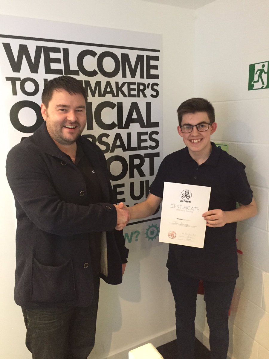 3DGBIRE's tweet photo. Congratulations to @ThomasBolton17 who has completed Bronze Academy Award and been a superstar on #workexperience https://t.co/OxjMJxqLEf