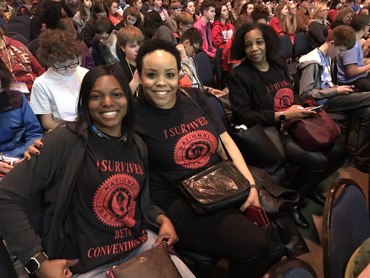 Rachael Chapman (@chapman_jcps) on Twitter photo WE SURVIVED BETA CON '17 LETS GET IT NOE MIDDLE COUGARS #betacon17 WE SURVIVED BETA CON '17 LETS GET IT NOE MIDDLE COUGARS #betacon17