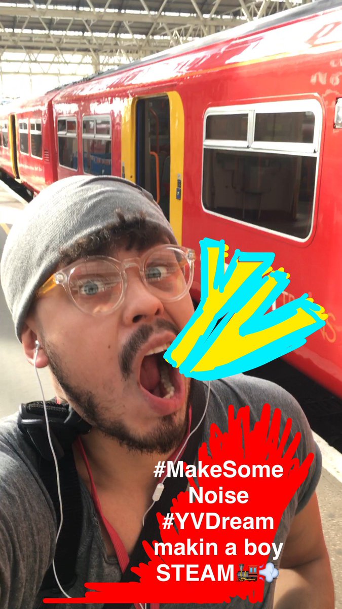 youngvictheatre's tweet photo. .@AaronBHeffernan is shouting about #YVDream. Enter our #MakeSomeNoise comp to win tix to any #YV2017 show 📣https://t.co/5kRK7SzBQj https://t.co/FwflUFBq1s