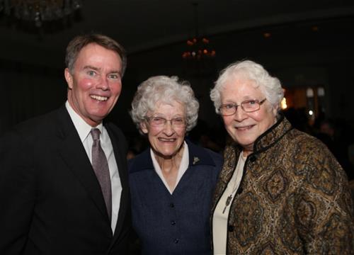 Congratulations Sr. Norma! She was honored as the Interfaith Ambassador of the Year by the <a href="/CIC_Indy/">CIC Indy</a> Read more: ow.ly/jF0s3096mF4
