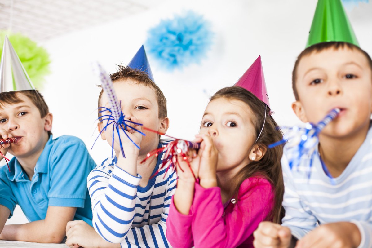 InfluenceHQ's tweet photo. #Sponsored We'd do a better job keeping cold &amp; flu viruses at bay, if we all followed these Germ Etiquette 101 tips! https://t.co/DJJx0sFdB0 https://t.co/2WGi9QgDsO