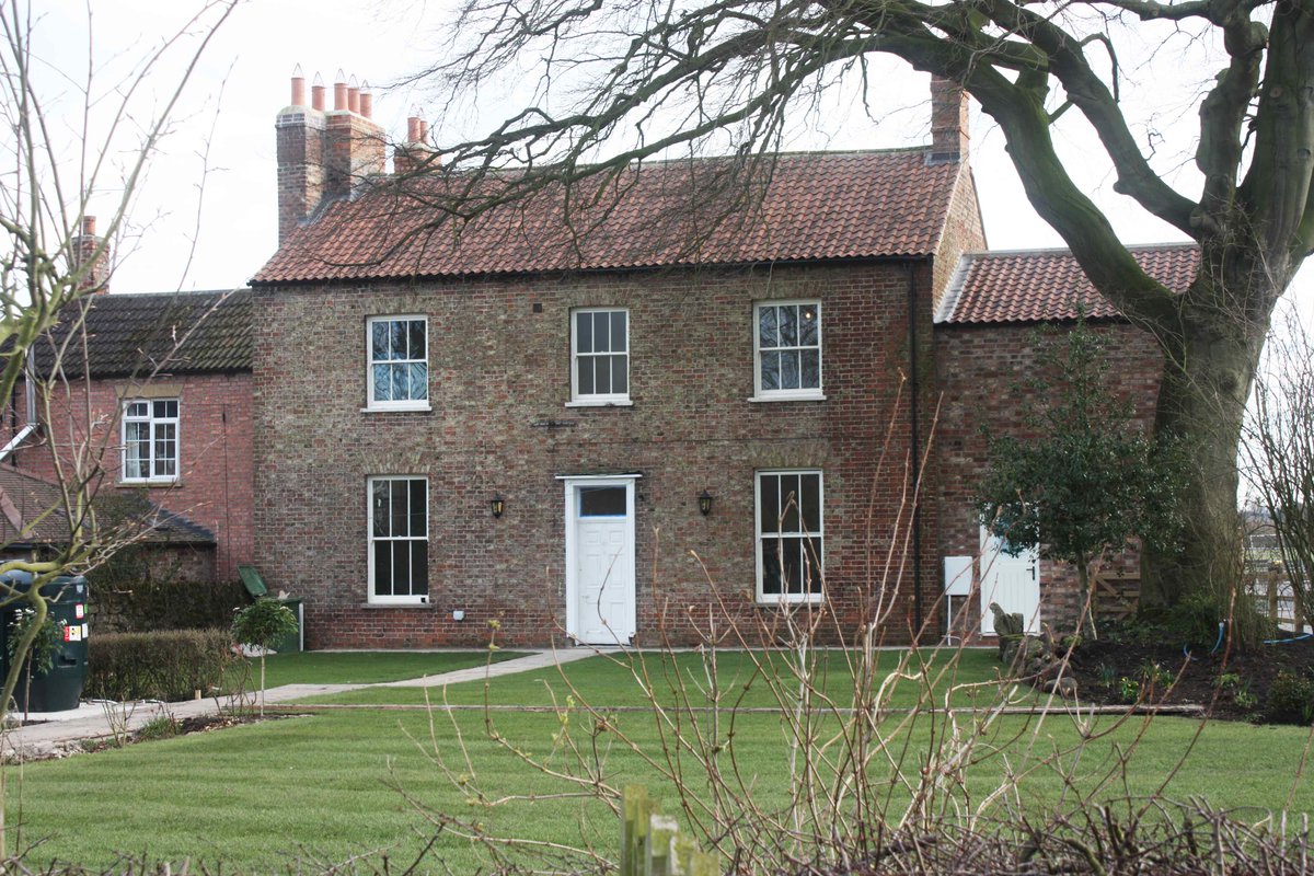 IdnlGroup's tweet photo. We have renovated some fantastic houses recently, like the beautiful farmhouse. Looking for a trusted builder? https://t.co/iwzgSfdxjn https://t.co/UHAhYQ5My8