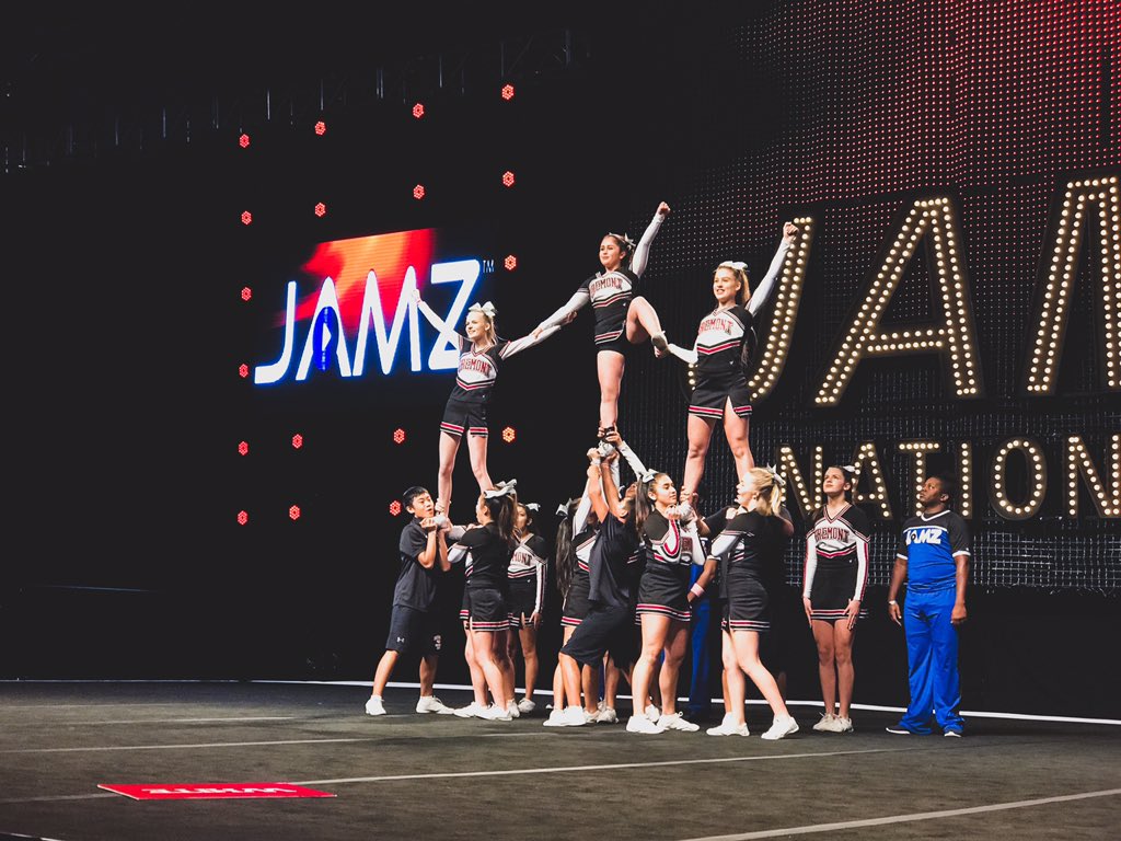 JAMZCheer's tweet photo. High School Divisions are kicking off Day 1 of #JAMZNationals! Good luck to everyone taking the floor today 🙌🏽💙#Live2Inspire https://t.co/TEDH2KKZ6D