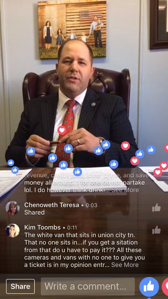 AndyHolt4TN's tweet photo. Hey @TNDemocrats, This is how you FB Live. 52k views and climbing. #BeckyDeVos https://t.co/5U9uoNXJ6N