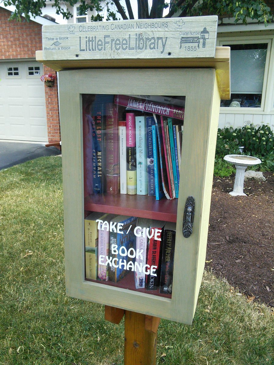 FrontYardLFLs's tweet photo. I dropped off a @ChickenSoupSoul book to this #LitteFreeLibrary on Salma in #BurlON https://t.co/83zfX9jykw https://t.co/Oj3TnQTrUW