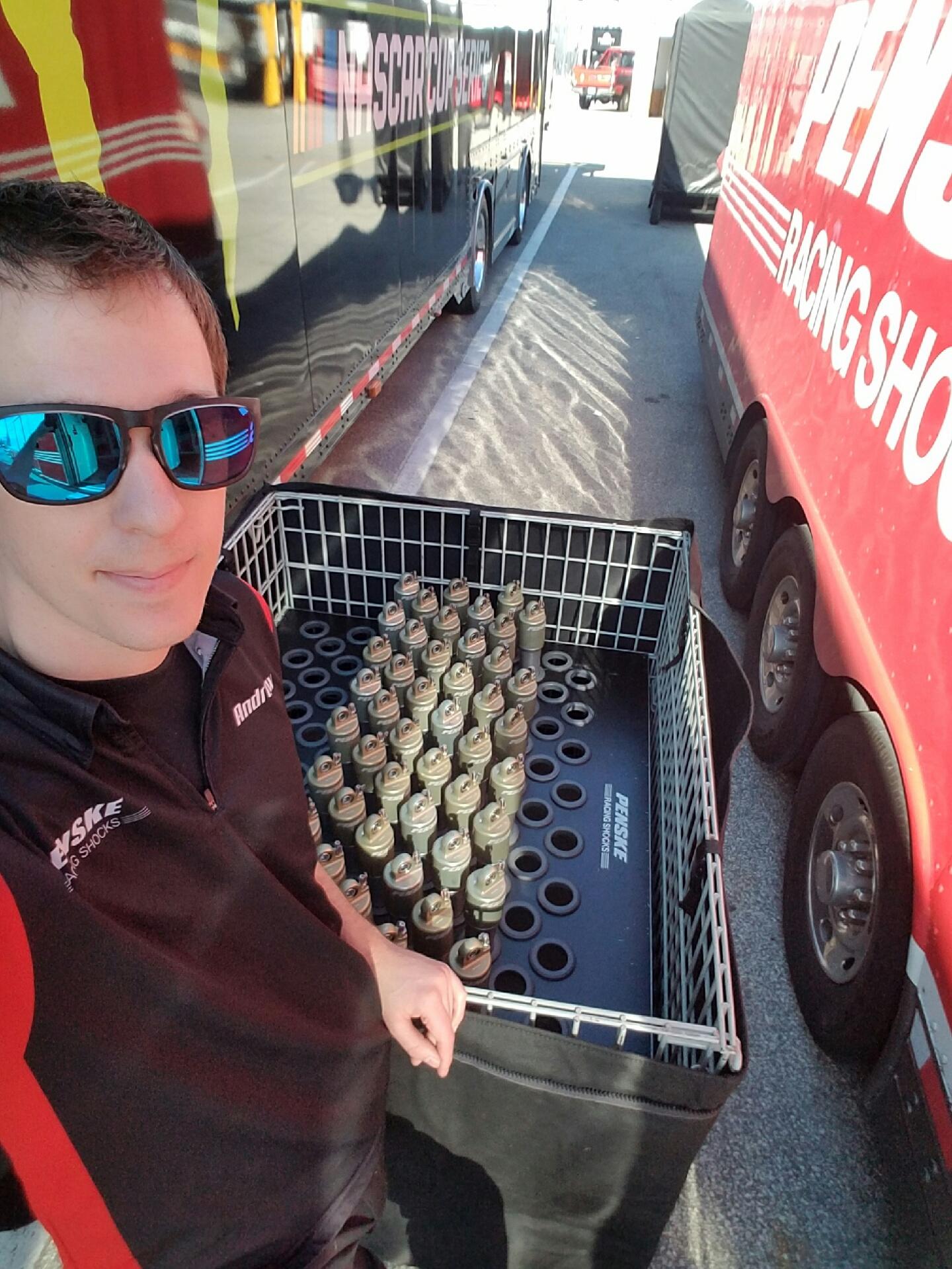 C44YsyIVYAIIxo7.jpg:large