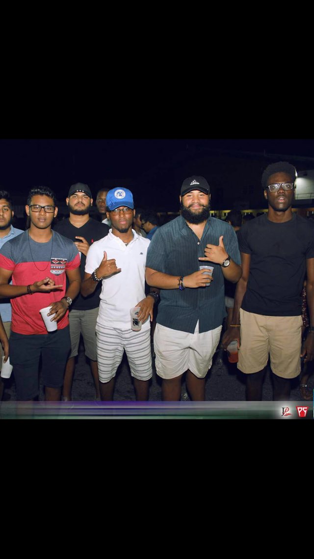 FiftyTrent's tweet photo. When you taking a pic with the boys and see your girl getting dagger out https://t.co/Nz5FzPX8oK
