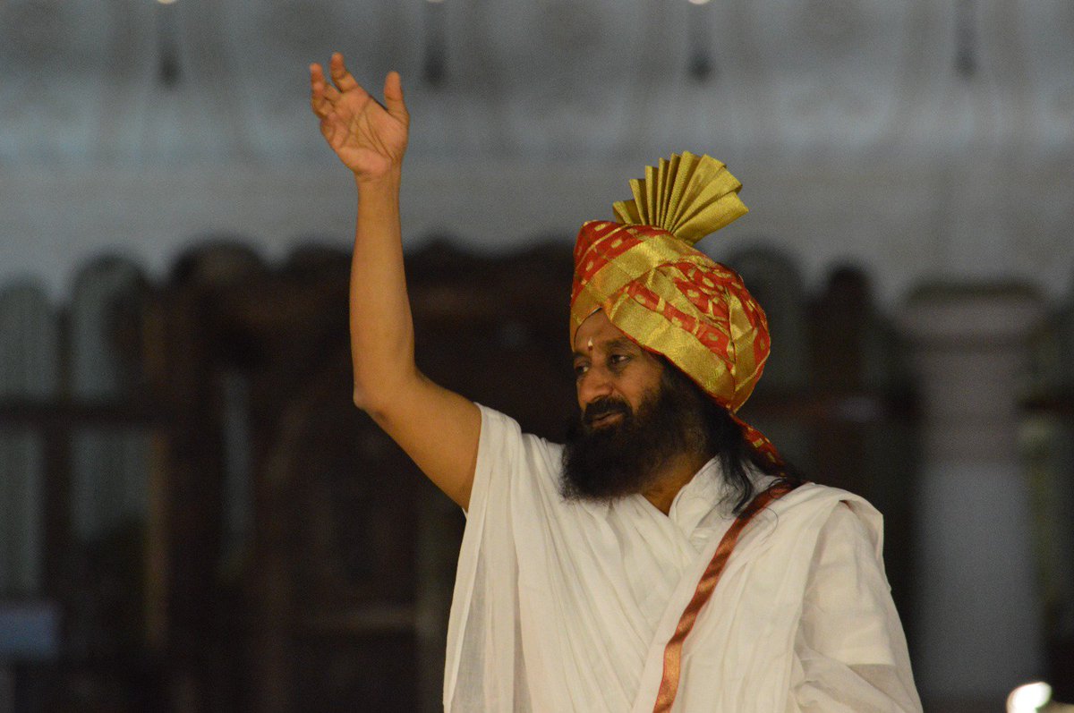 OfficeOfGurudev's tweet photo. .@ArtofLiving DSN program has been renamed by Gurudev @SriSri as "Dynamism for Self and Nation" #DSNTransforms https://t.co/xrSMonaR8k