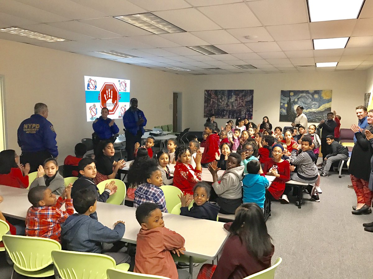 NYPD 32nd Precinct tweet media