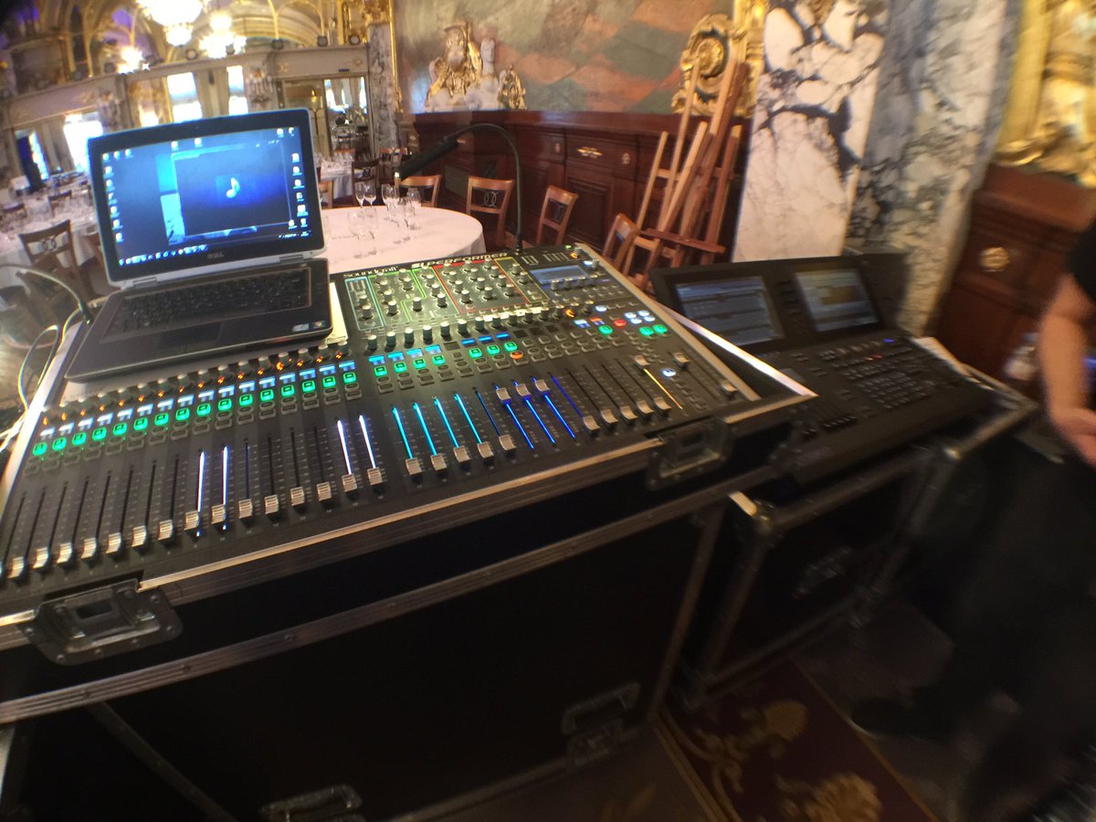 SwitchOnEvent's tweet photo. #switchongroup #son #lumieres #video  #event #monaco #montecarlo https://t.co/N3rS2E6jrt