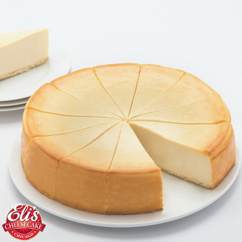 It's #RandomActsOfKindnessDay, so we're giving 1 lucky fan an Original Plain Cheesecake. RT to win! Winner announced at 4pm CST today. ❤🙌🏻