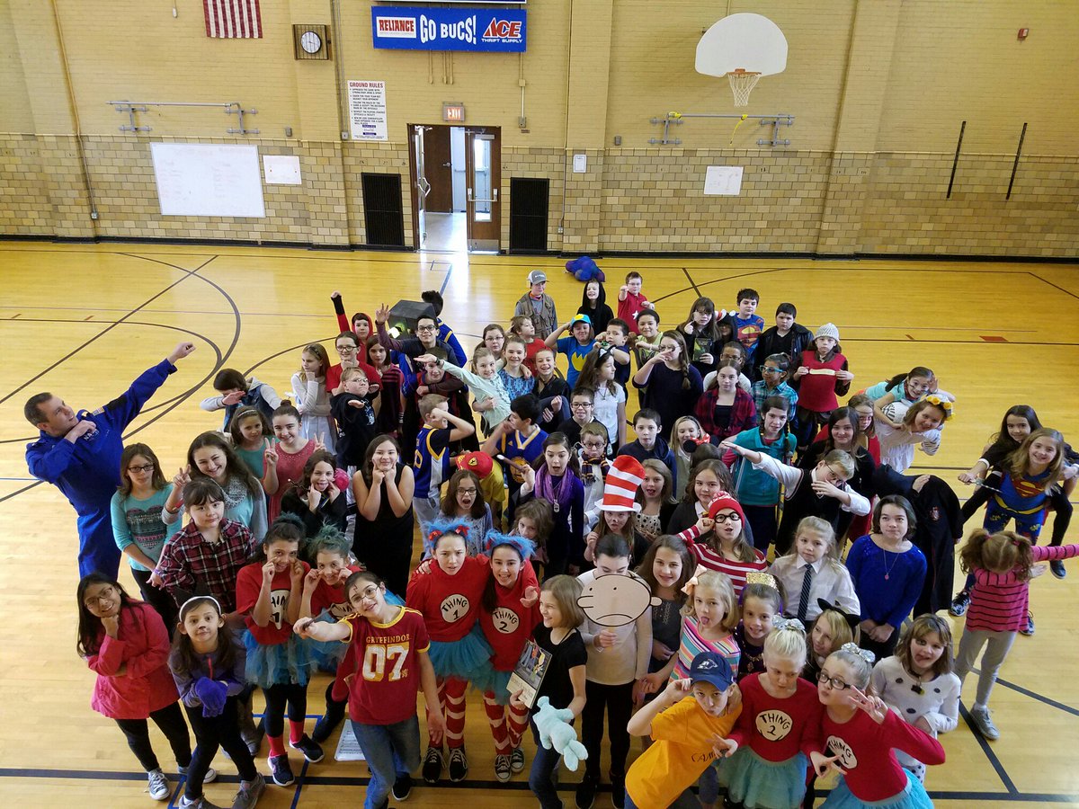 Dress as your favorite book character day at Stewart. Thanks to Mrs. Miller for organizing! @BSDBucs #dressasyourfavoritecharacter