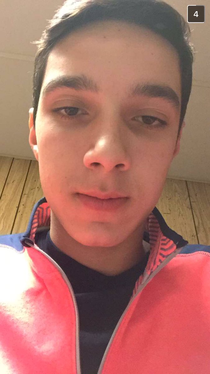 leong_brendan's tweet photo. Happy birthday buddy! Many good times and more to come. See you tonight ;) #calene #jauchaaaa #annemarie #mackdaddy https://t.co/2l529uA4sb