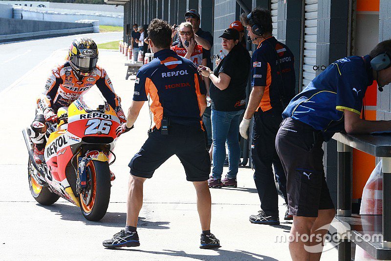 #Honda ultima un test la semana que viene en <a href="/circuitodejerez/">Circuito de Jerez-Ángel Nieto</a> con <a href="/marcmarquez93/">Marc Márquez</a> y <a href="/26_DaniPedrosa/">Dani Pedrosa</a> bit.ly/2lrhp7s
#MotoGP #Jerez