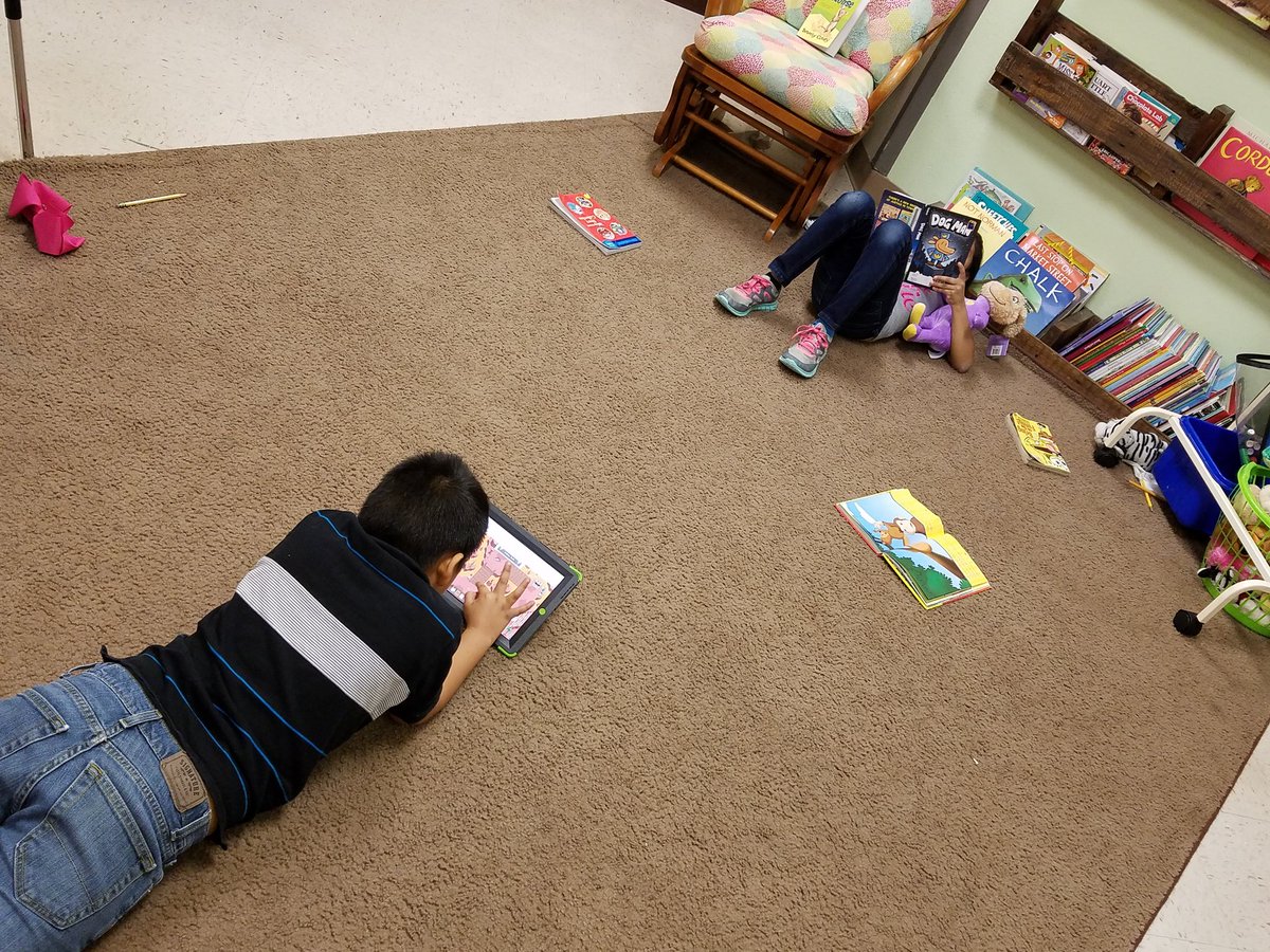 HESOneFamily's tweet photo. When EVERYONE makes their AR goal AND rocks their phonics test! 
#MrsHawkins'Class
#TechPlayTime
#LearningGames https://t.co/UeO7LPT1yl