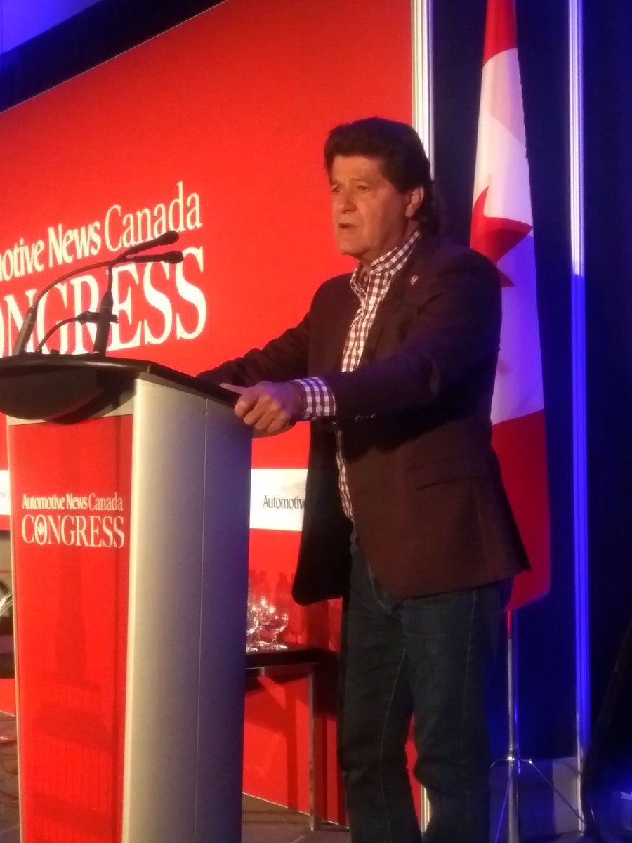 UniforTheUnion's tweet photo. There has been a change in the climate in the Cdn auto industry, as shown by $1.6B invest from #Autotalks16 shows, @jerrypdias at #Cias2017 https://t.co/fKRFpq85re