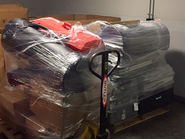 butlerbuildings's tweet photo. Our boxes are packed and the trucks are on their way. #ButlerBuilders, see you in Atlanta! https://t.co/FkrGpwUbX1