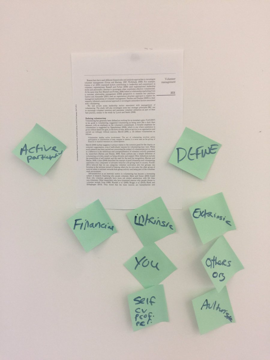 lorrainetansey's tweet photo. Discourse Analysis w/ 3rd yr #socandpol #SP3115 #conceptmapping @BritishRedCross #research https://t.co/E1cOQAnpfG