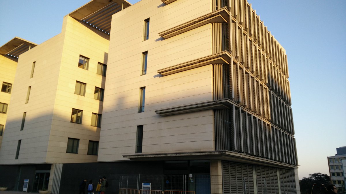 casaslluis's tweet photo. A la @la_UPC recordant tesi doctoral @HugoPibernat ;-) https://t.co/Hd2c4BCwVu