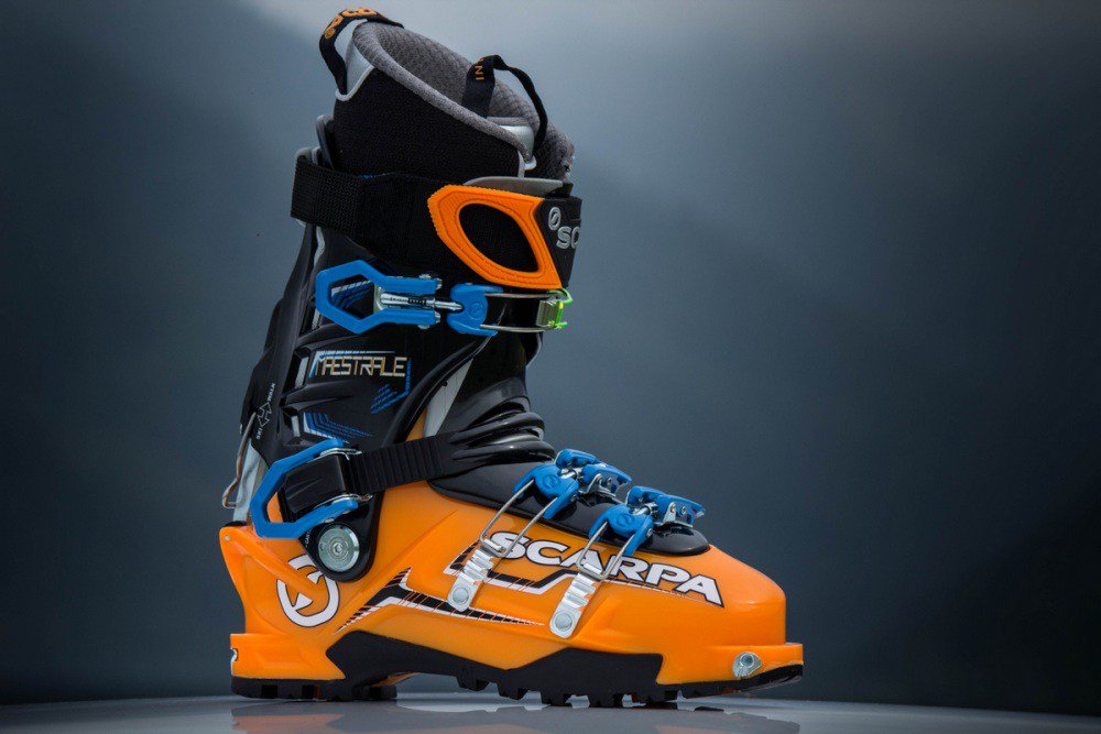 ItSkibun's tweet photo. #Scarpa MAESTRALE A 250 EURO E GEA A 239, TANTE LE MISURE ... - https://t.co/lTy2mN5qBy - #ScarpaMeastrale #Scialpinismo #Skialp #Skibun https://t.co/eaeGIBwhN8