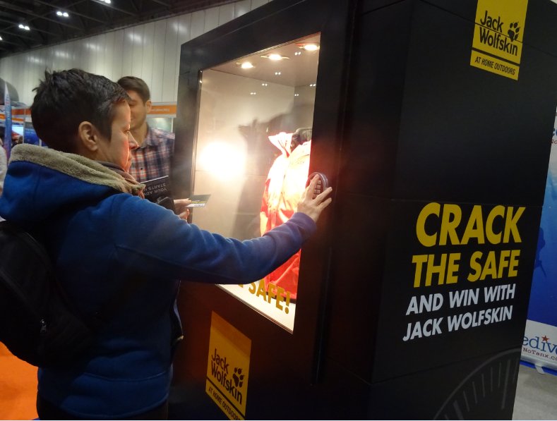 Many people have tried... and won! Come down to Blacks &amp; see if you can Crack The Safe with <a href="/JackWolfskinUK/">Jack Wolfskin UK</a> this weekend at <a href="/OutdoorsShow/">OutdoorAdventureShow</a>