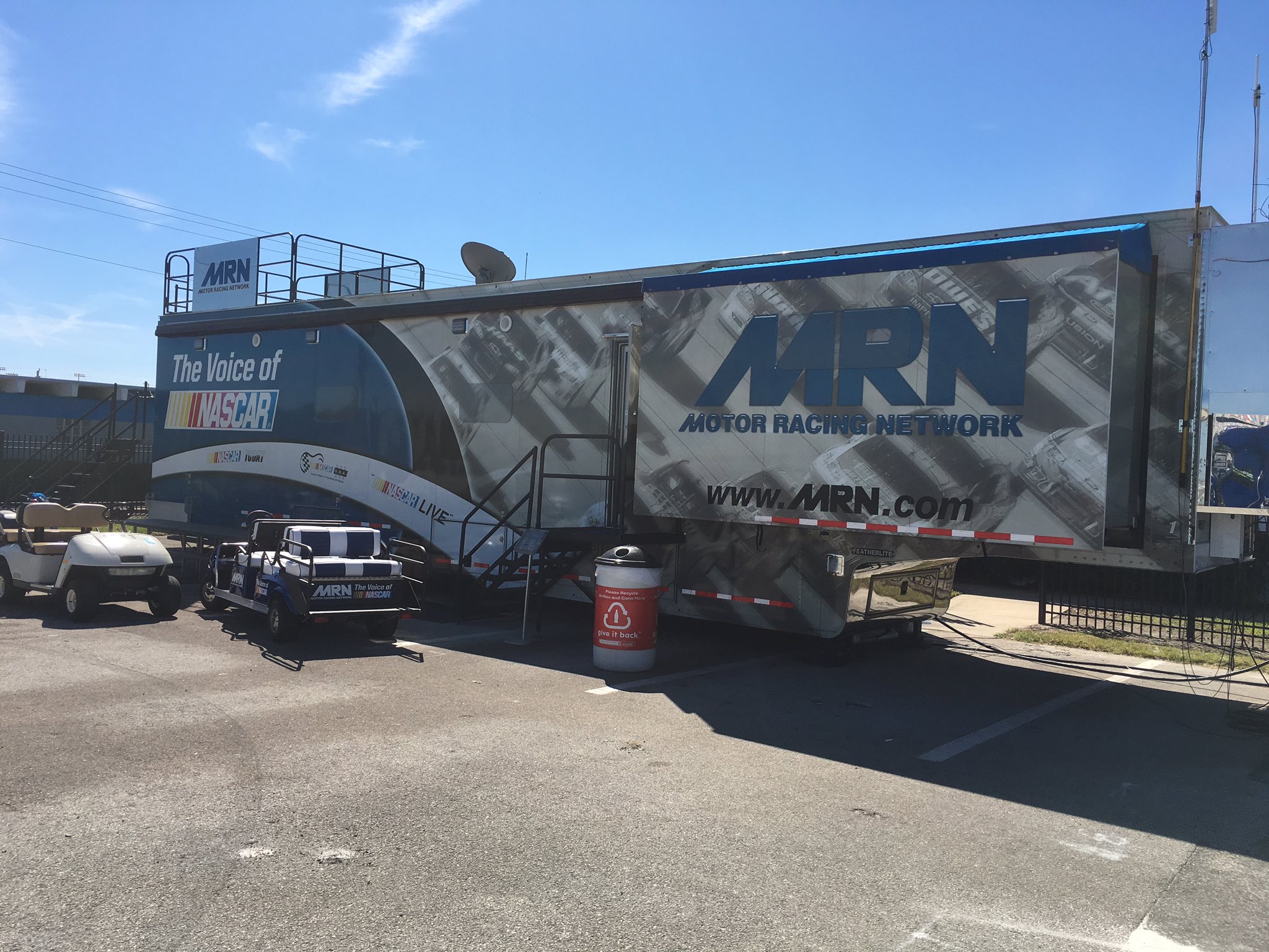 C44fjNBUcAAna2U.jpg:large