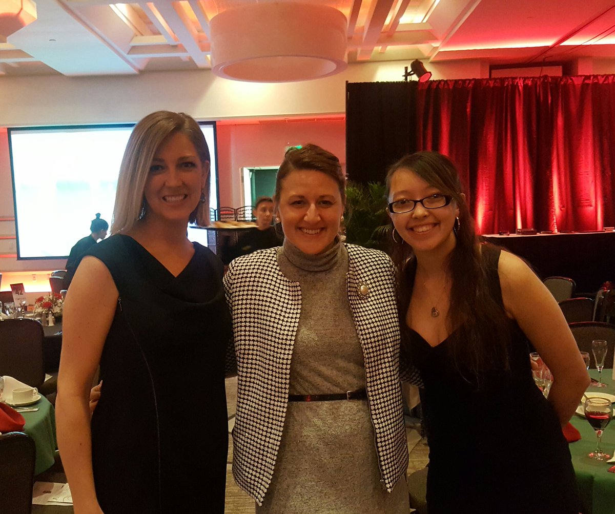 FirstTeeMidMich's tweet photo. Awesome night repping #TFTMM at the @LansingChamber Annual Dinner. Thanks @JacksonNational & @ReschStrategies for hosting us! #LoveLansing https://t.co/k1Nv5CIQe6