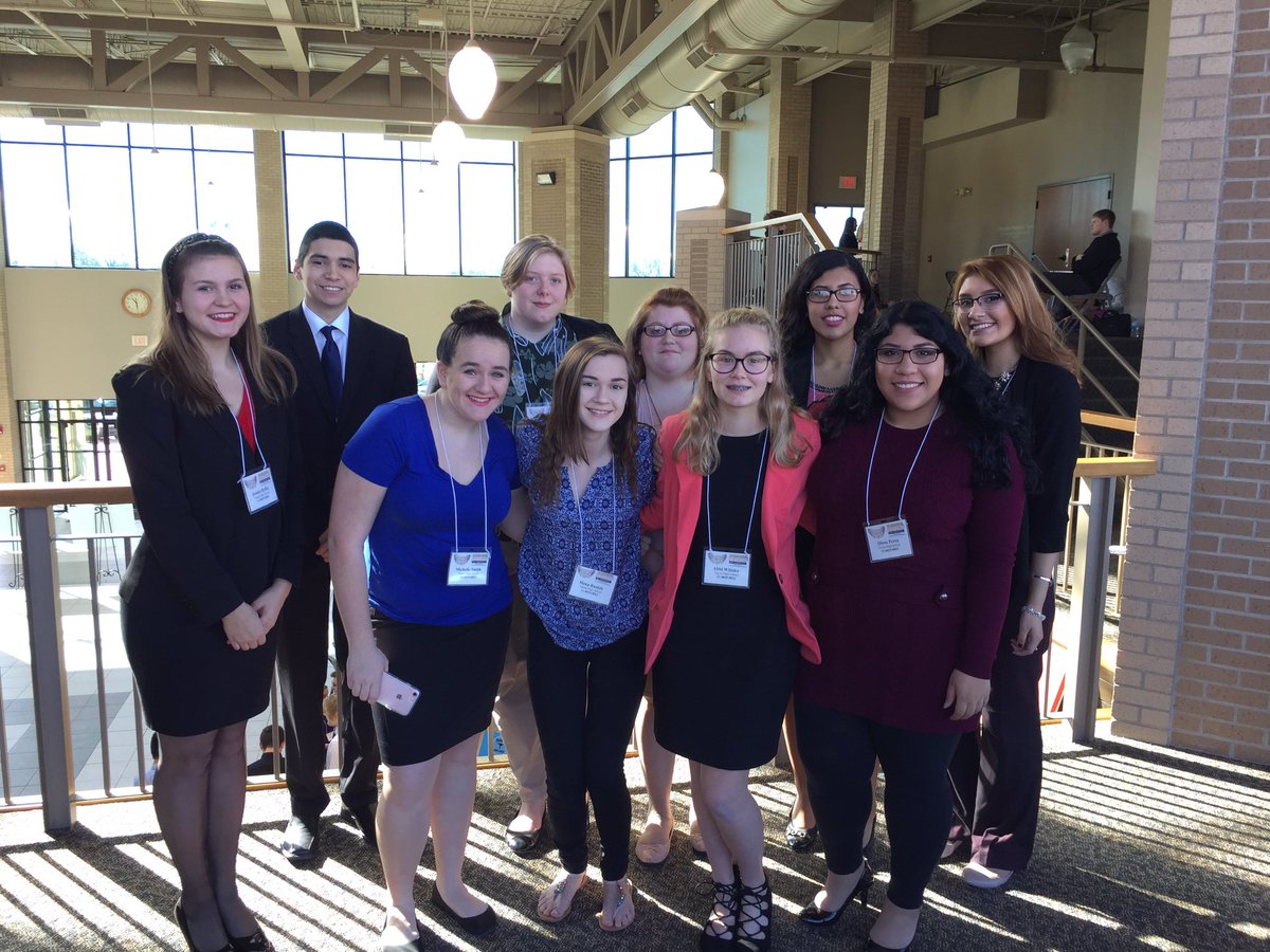 TurnerTrack's tweet photo. Good group of students at BPA state!! https://t.co/YQjbxndBLS