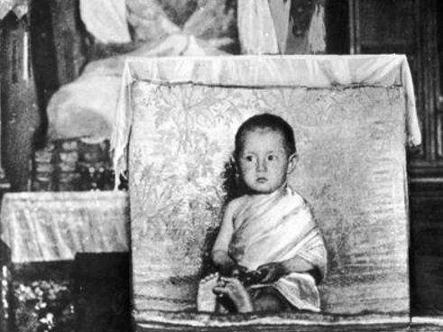 Marthadebayle Quieren Morir De Amor Y De Ternura El Es El Actual Dalailama De Chiquito Casatibetmexico Marthadebayle Quieren Morir De Amor Y De Ternura El Es El Actual Dalailama De Chiquito Casatibetmexico