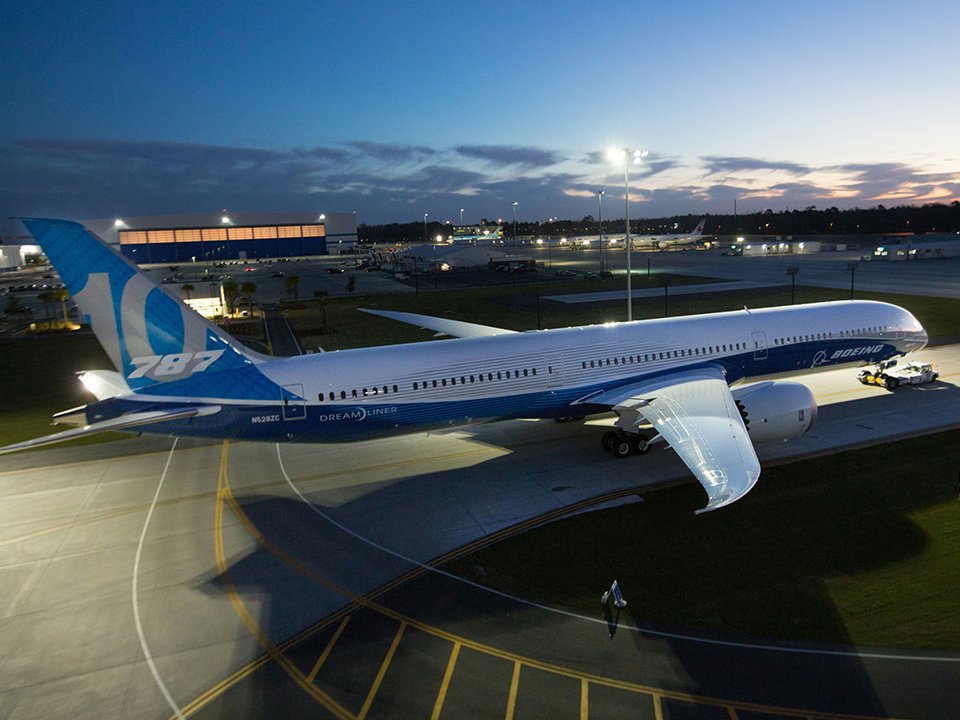 CHSAeroAnalyst's tweet photo. Made With Pride EXCLUSIVELY In South Carolina! 
@weareboeingsc @Boeing #Dreamliner #Dash10 https://t.co/MKxTTolIe4