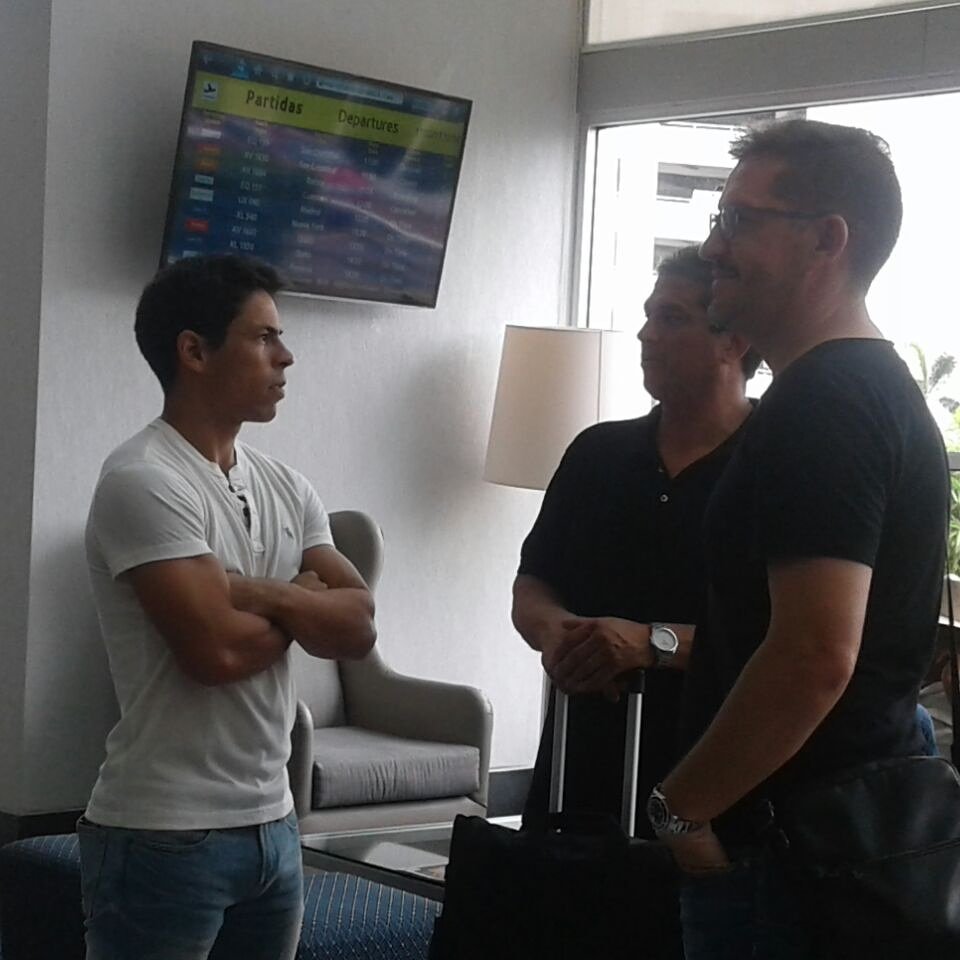 SDKec's tweet image. Matías llega para la concentración de la Tri en #Guayaquil . 📷: @riveranico10 #BSC