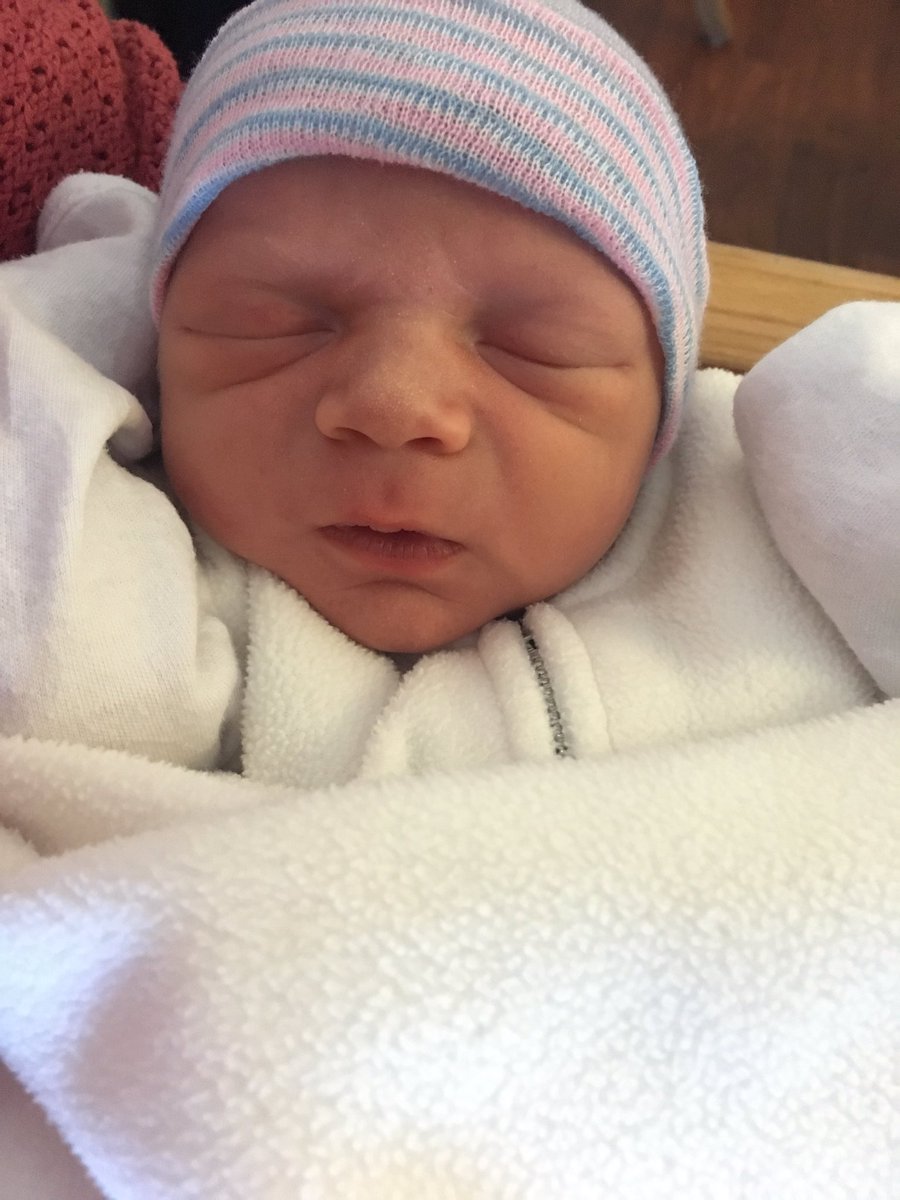 natwesleyy's tweet photo. I would like to introduce to you Maddox James Gross, and to accounts that I am officially an auntie 👶🏼💙 https://t.co/nWlnztH7Tz