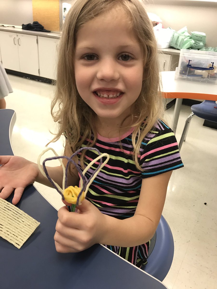 Lots of #making happening today happening w/ kinder in our Inquiry Lab! #approachestolearning #SWESAction <a href="/jenni_redick/">Jenni Redick</a>