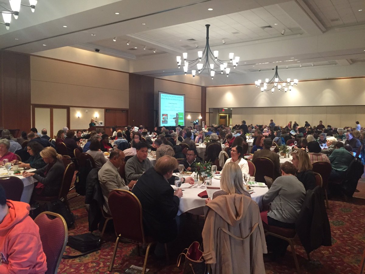 TeachingVT's tweet photo. Dinner and closing Keynote @eddiewatson for #CHEP2017. Thank you for a great conference! https://t.co/C7oon7USBF