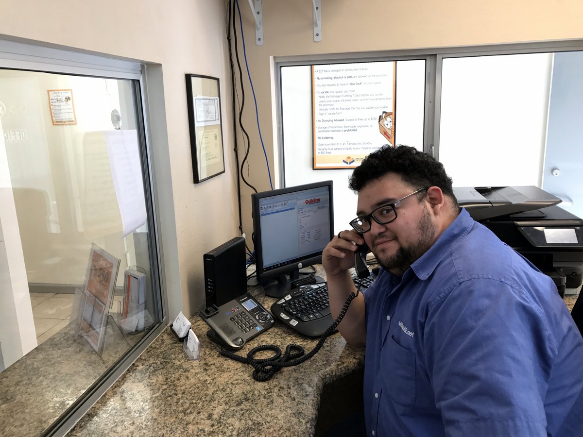 MiniStorage_Pas's tweet image. Have a question?! Give us a call! We love speaking with our tenants and friends! #FridayFeeling