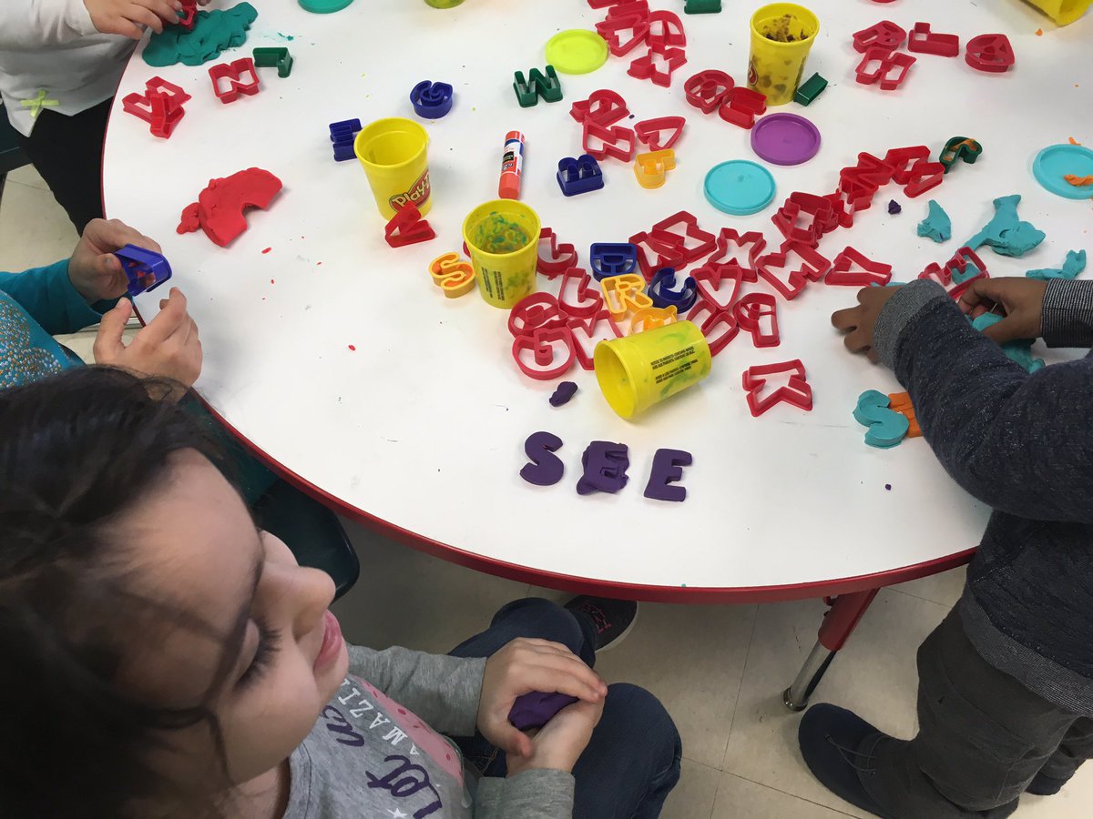 #WeAreLamphere <a href="/hillerwildcats/">Hiller Elementary | The Lamphere Schools</a>  Kindergartners synergizing with playdoh to make sight words !