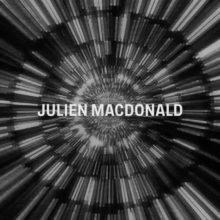Flawless style @djsmokinjo provides the stunning compliment to <a href="/JulienMacdonald/">Julien Macdonald</a> fashion show this weekend #sycktalent #syckfashion