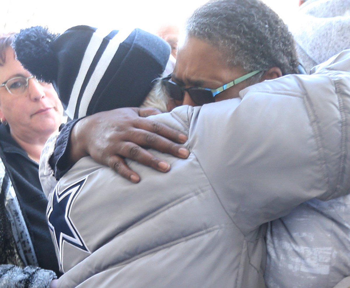 ChrisProcaylo's tweet photo. @ATU1505 #freinds #family #busdrivers gathered in #winnipeg after Irvine Fraser #fatally #stabbed at #work.  @winnipegsun #crime #grief https://t.co/azIv33AxDe