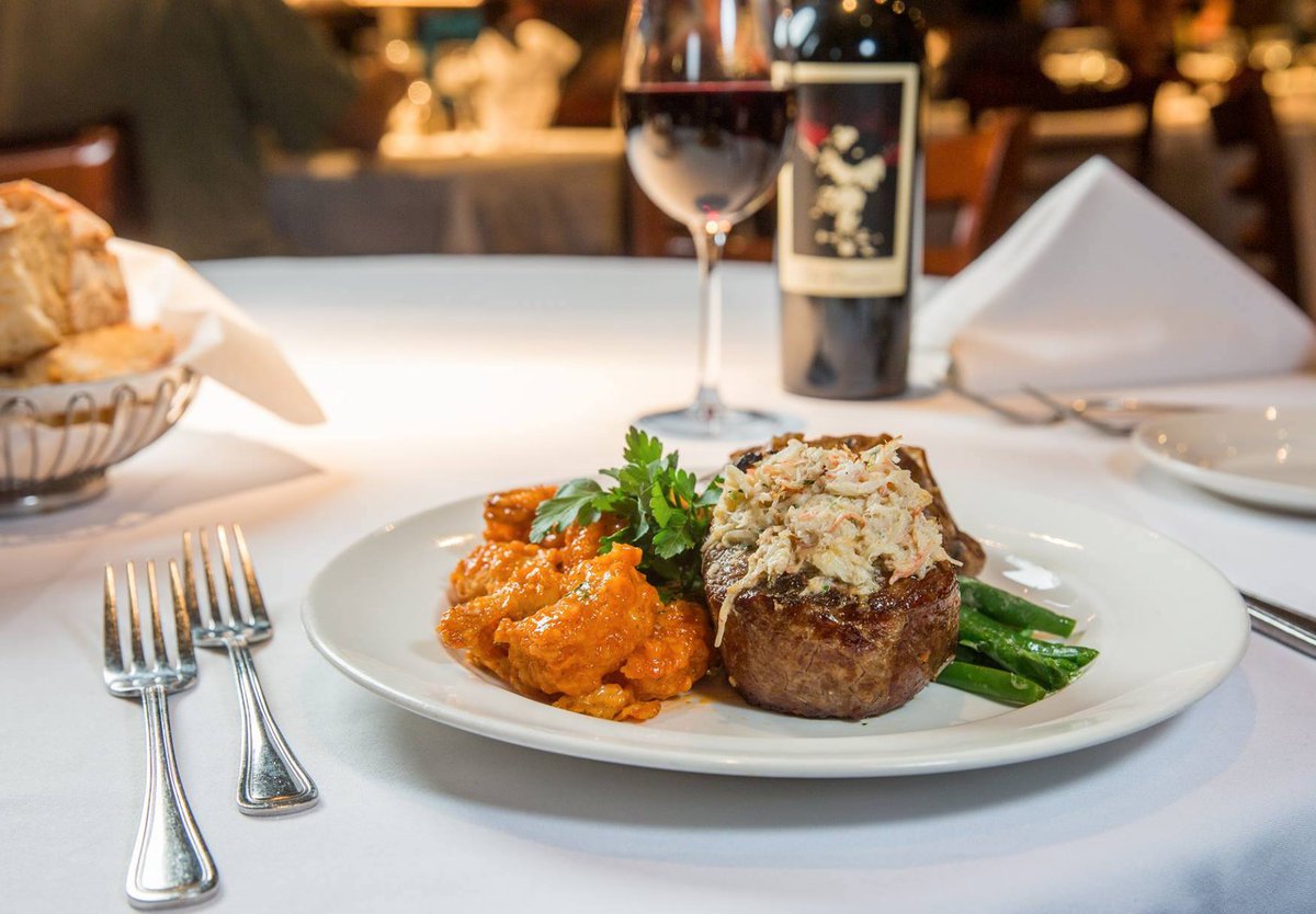 CulinaryBuzz's tweet photo. Try your steak crab encrusted! #bluewaterbistro now has 20 #surfandturf combos! #bonitasprings #swfl https://t.co/s5Qjlyojlz https://t.co/Uh76U1esY6