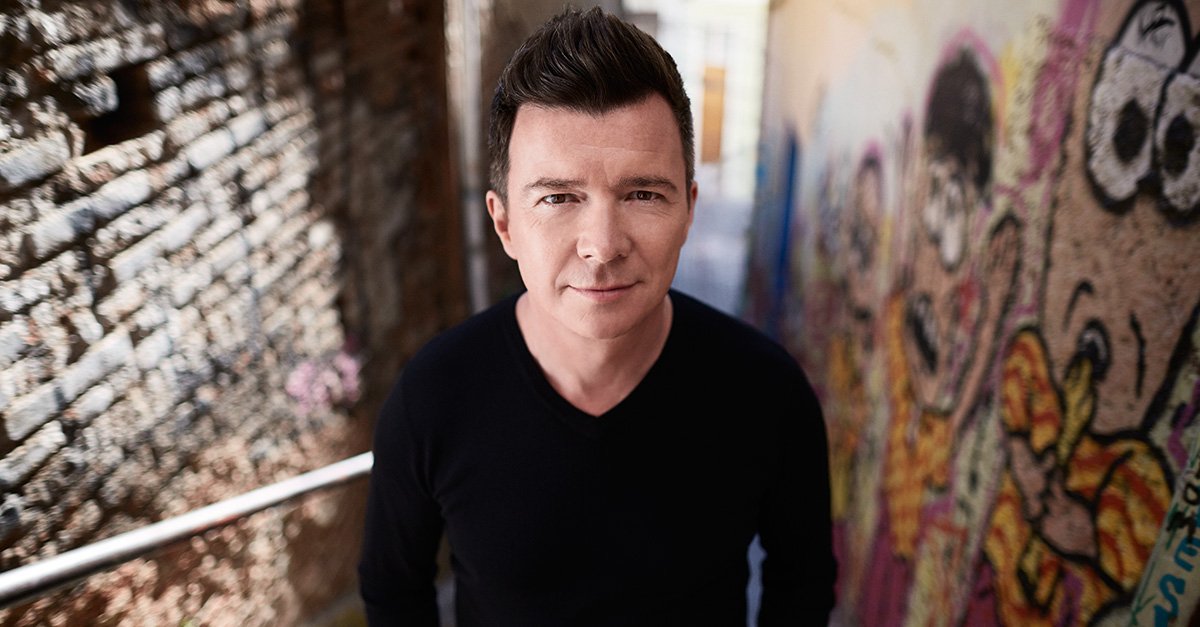 HOBBoston's tweet photo. TONIGHT -- @rickastley! Doors 7pm, Show 8pm, All Ages. Tix: https://t.co/tt5MiSVM89 https://t.co/QQVxBaNlO5