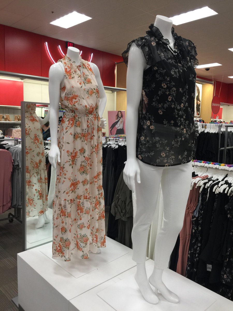 katie_ambuehl's tweet photo. Dress to Impress #TargetWillowbrook #FloralIsIn #TargetStyle @Judes731 @julianeA37 @jennkallman https://t.co/KLxyVd5UFe