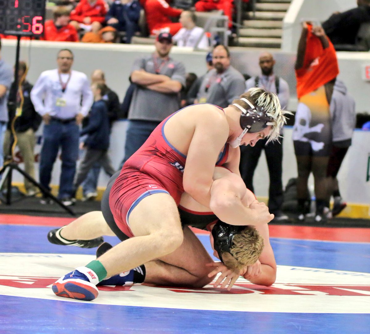 HHS wrestler J. Clark just won his AL State 7A quarterfinal match at the VBC! <a href="/HSVk12/">Huntsville City Schools</a> <a href="/HHSPanthers/">Huntsville High</a> <a href="/GBR_Athletics/">Huntsville High</a> <a href="/aldotcomPreps/">AL.com H.S. Sports</a>