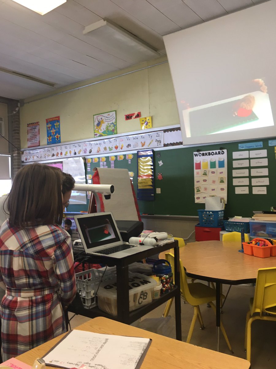 joseph_rotz1's tweet image. Talented Garden City students presenting their fairy tales using myCreate app #modellesson #blendedlearning #21stcenturyskills