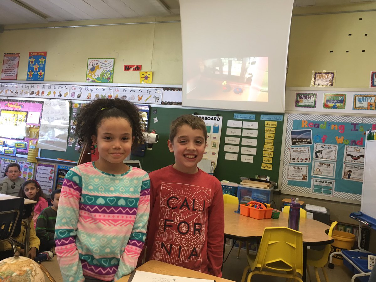 joseph_rotz1's tweet image. Talented Garden City students presenting their fairy tales using myCreate app #modellesson #blendedlearning #21stcenturyskills