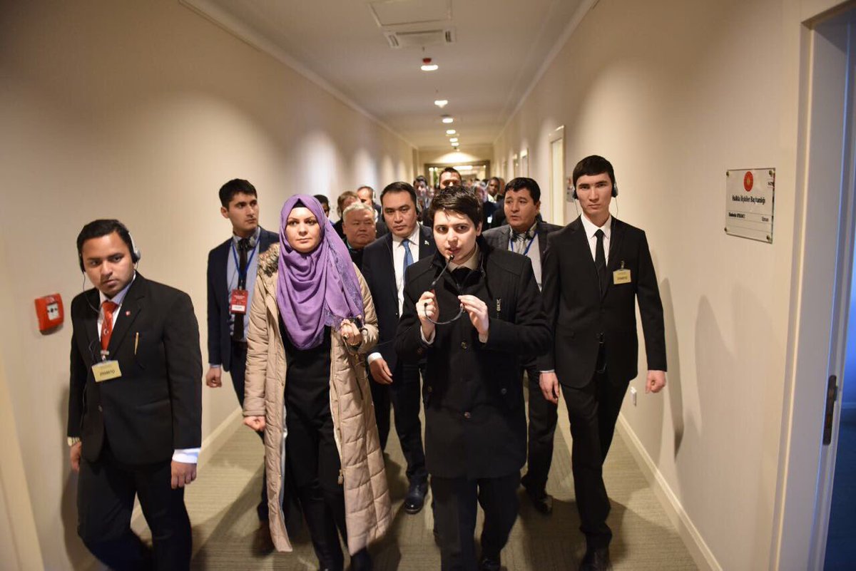 s_zengn's tweet photo. Tika olarak Cumhurbaşkanlığı ziyaretimizde, dünyanın dört bir yanından gelen yerel personele tanıtım yapılırken... https://t.co/IHFiSfGjq1